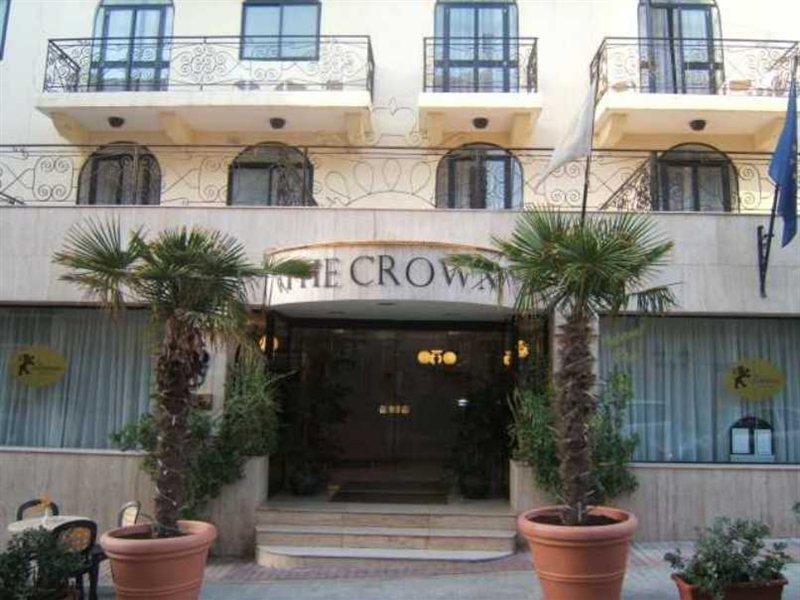 The Crown Hotel 부지바 외부 사진